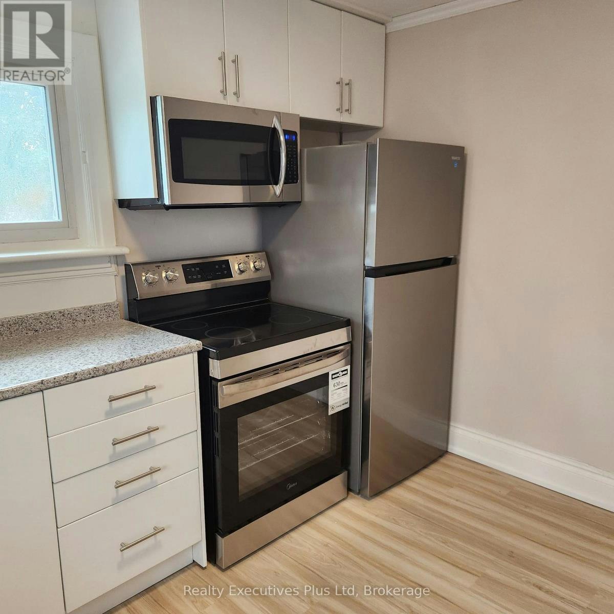 2-439 Manly Street, Midland, ON, L4R 3E6 - 6