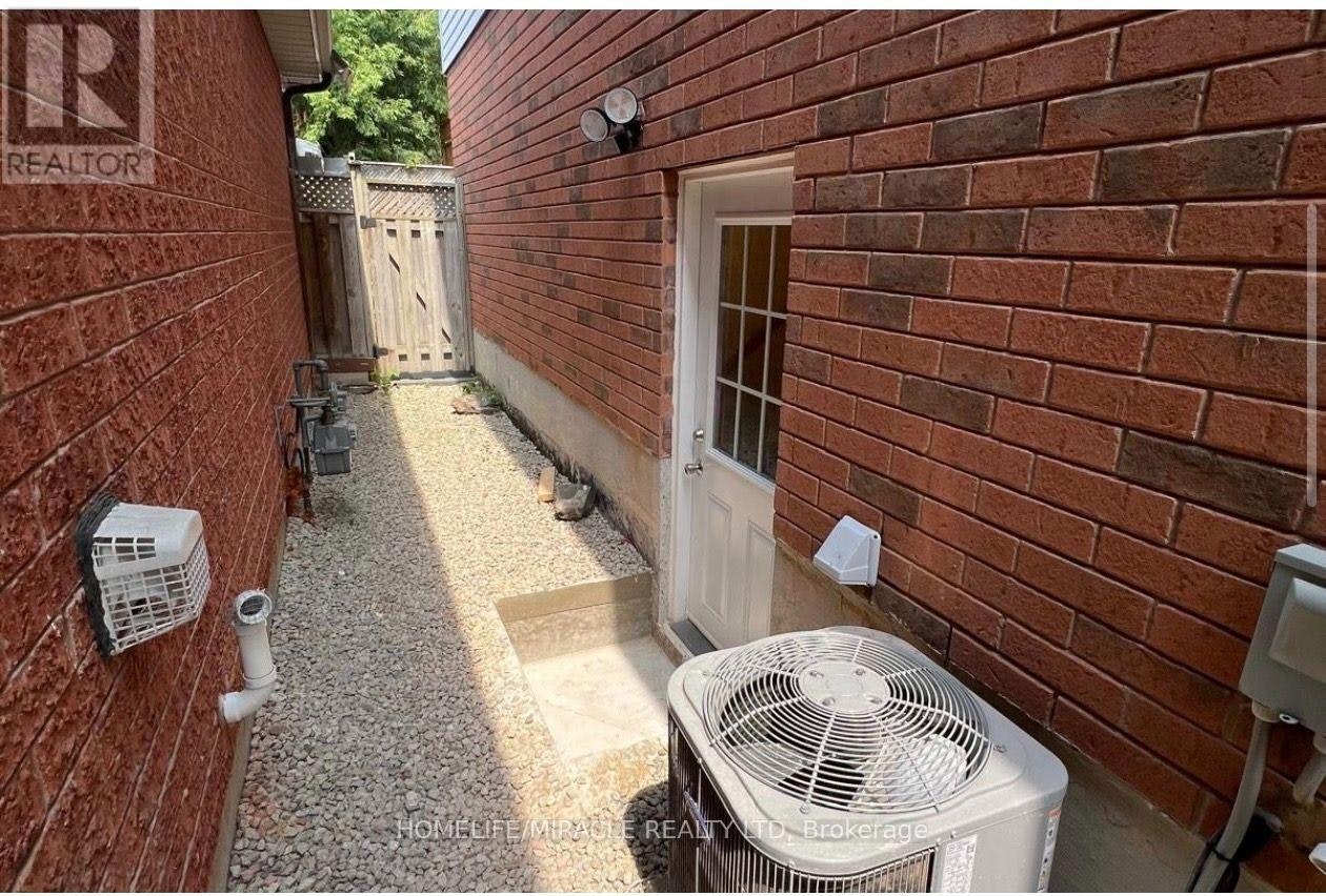 BASEMENT-6 Adams Park Gate, Toronto, ON, M1C 5A1 - 3