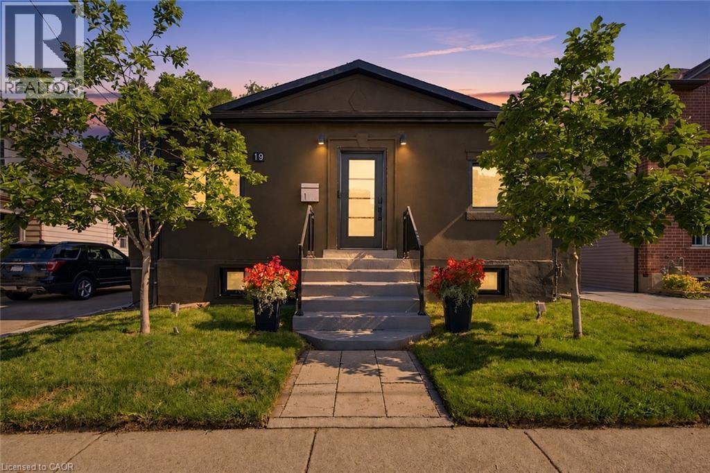 19 Grove Street, Hamilton, ON, L8N 1P4