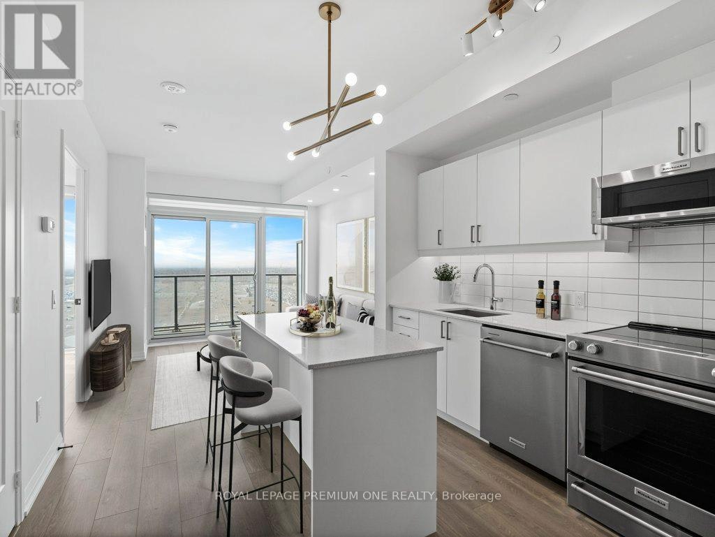 1520-9000 Jane Street, Vaughan, ON, L4K 2M9
