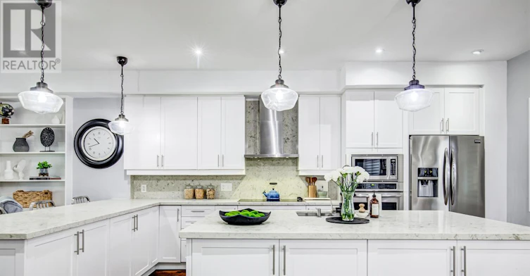 888 Fourth Street, Mississauga, ON, L5E 1J6 - 4
