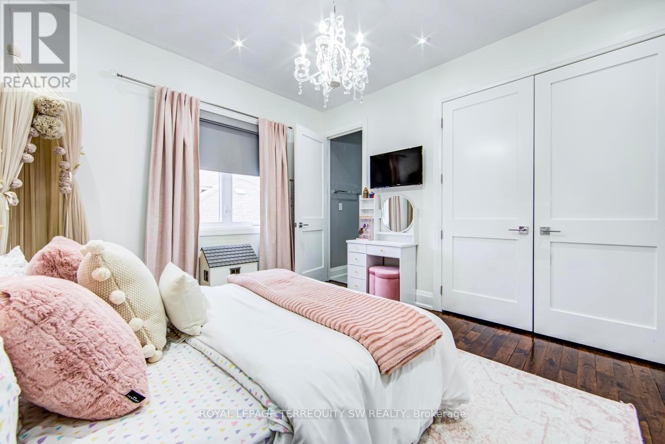 888 Fourth Street, Mississauga, ON, L5E 1J6 - 23