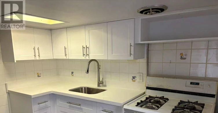 BASEMENT-1228 Dufferin Street, Toronto, ON, M6H 4C1