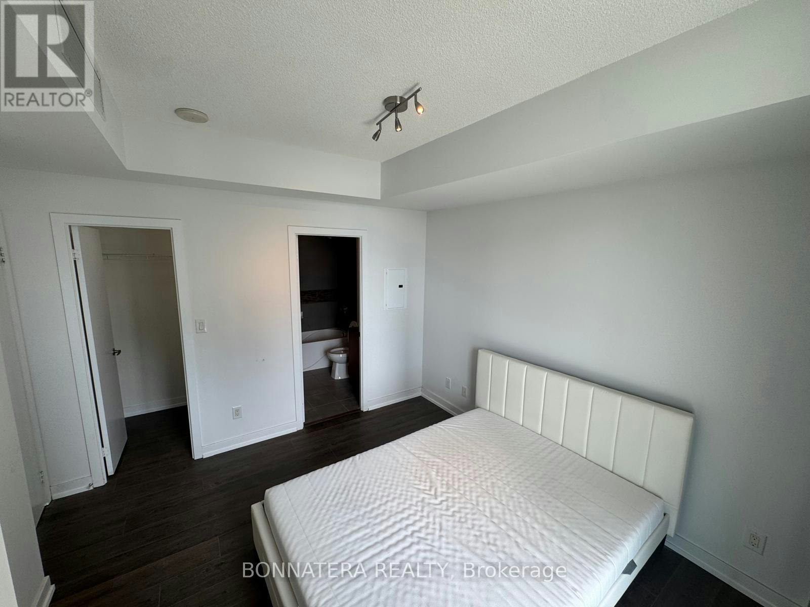 3503-4099 Brickstone Mews, Mississauga, ON, L5B 0G2 - 13
