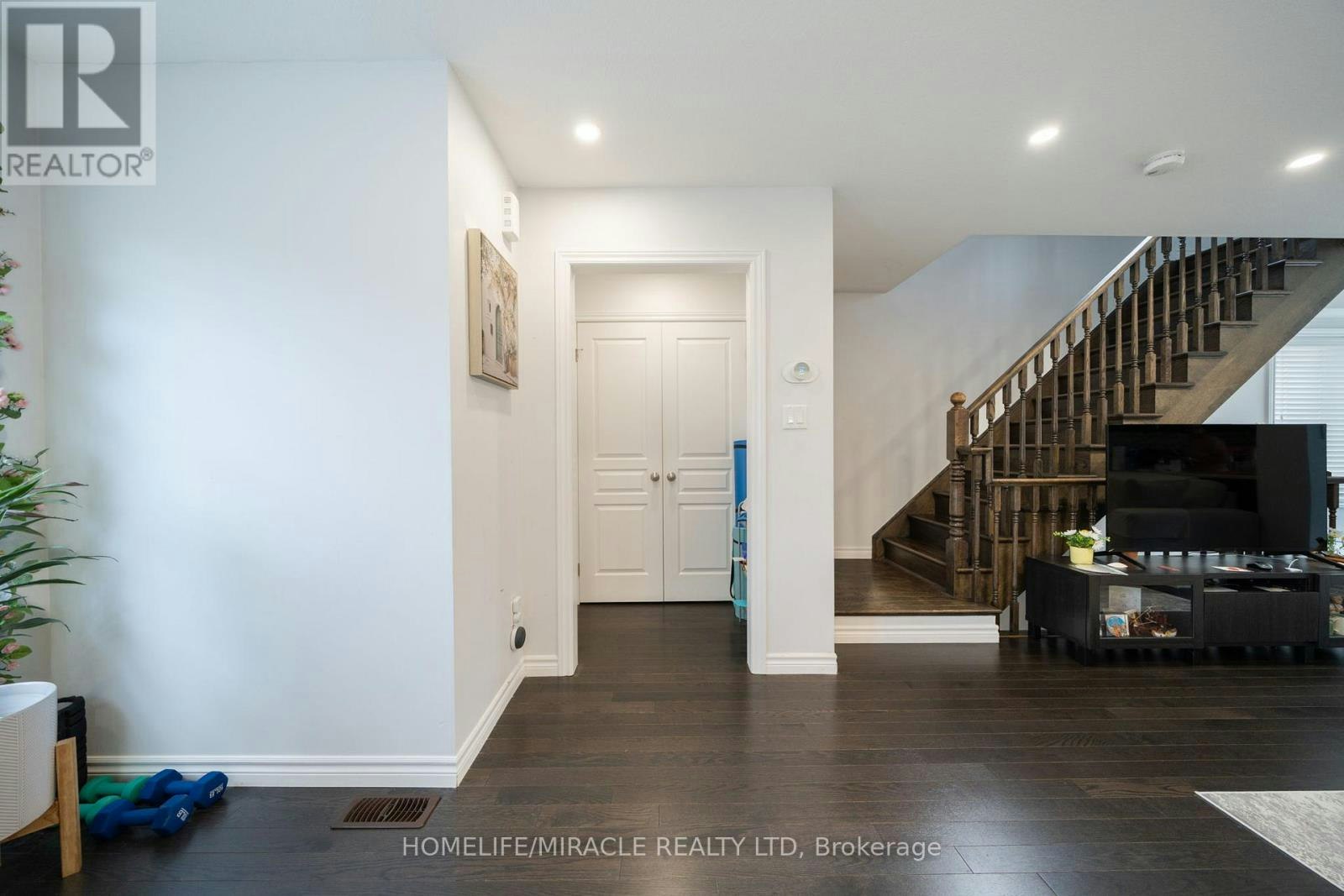 10 Kenridge Terrace, Hamilton, ON, L8J 0G4 - 14