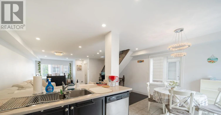 10 Kenridge Terrace, Hamilton, ON, L8J 0G4 - 26