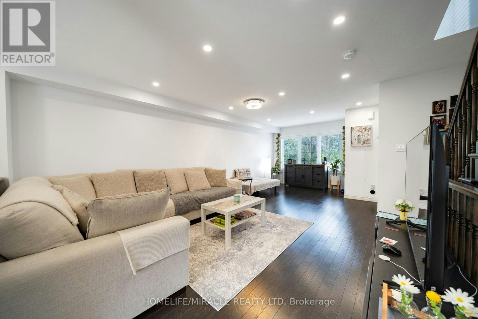 10 Kenridge Terrace, Hamilton, ON, L8J 0G4 - 12