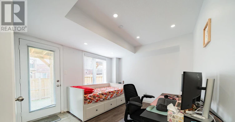 10 Kenridge Terrace, Hamilton, ON, L8J 0G4 - 8