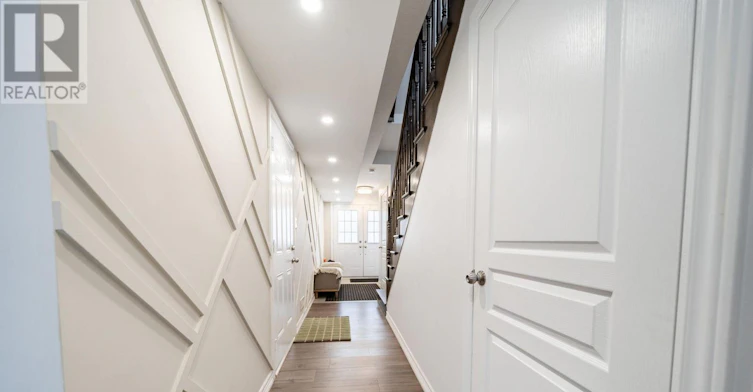 10 Kenridge Terrace, Hamilton, ON, L8J 0G4 - 10
