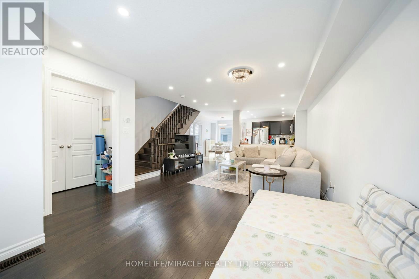 10 Kenridge Terrace, Hamilton, ON, L8J 0G4 - 13