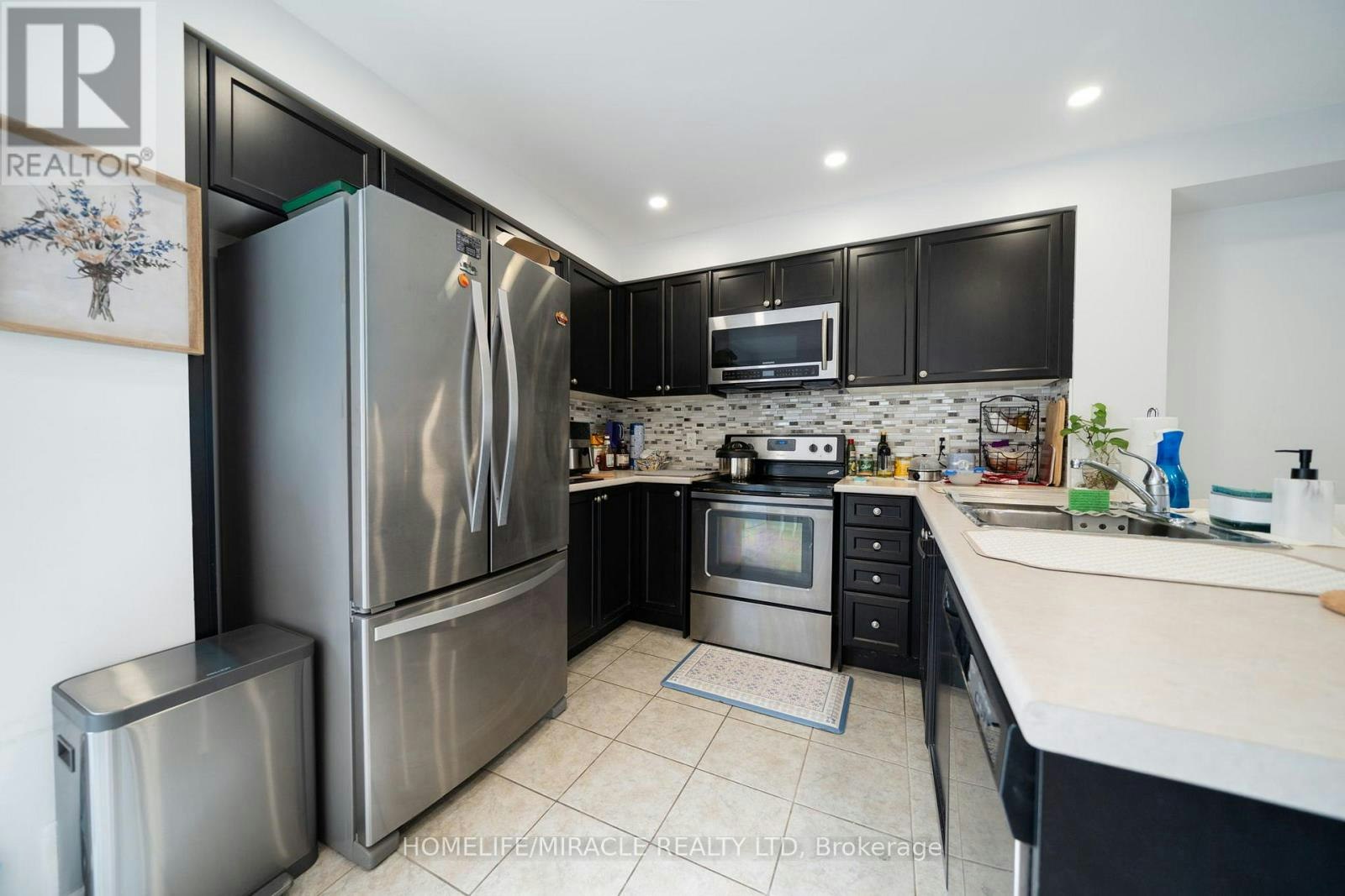 10 Kenridge Terrace, Hamilton, ON, L8J 0G4 - 24