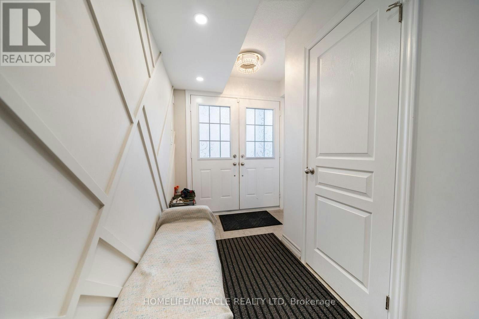 10 Kenridge Terrace, Hamilton, ON, L8J 0G4 - 6