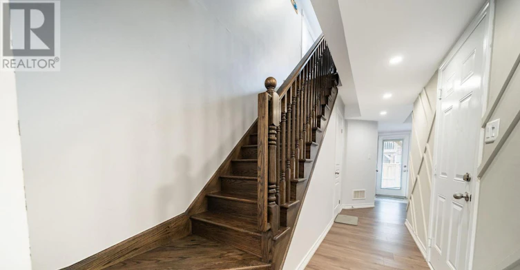 10 Kenridge Terrace, Hamilton, ON, L8J 0G4 - 7