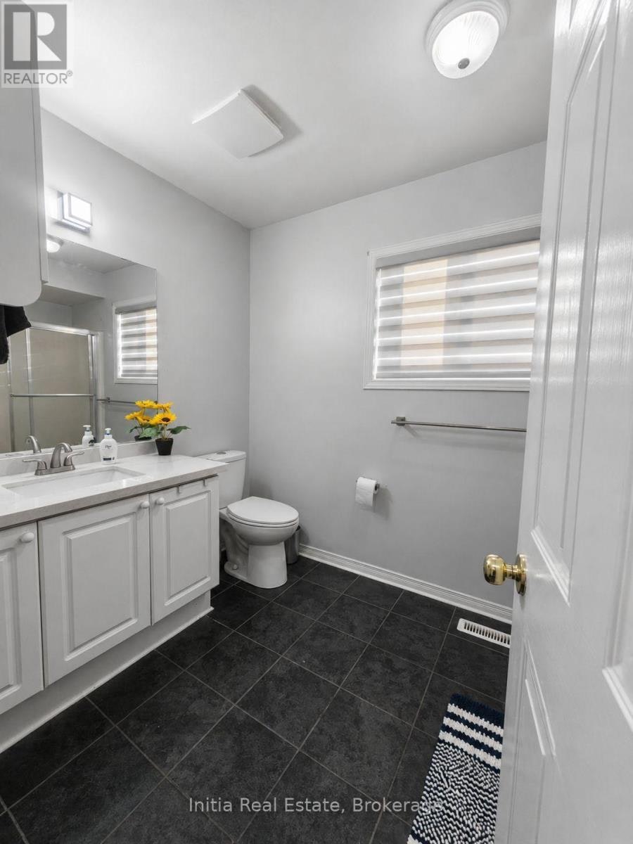 34 Bellrock Crescent, London, ON, N5V 4X3 - 34