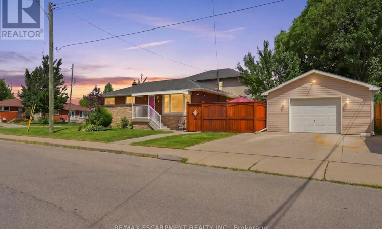 3 Mitchell Avenue