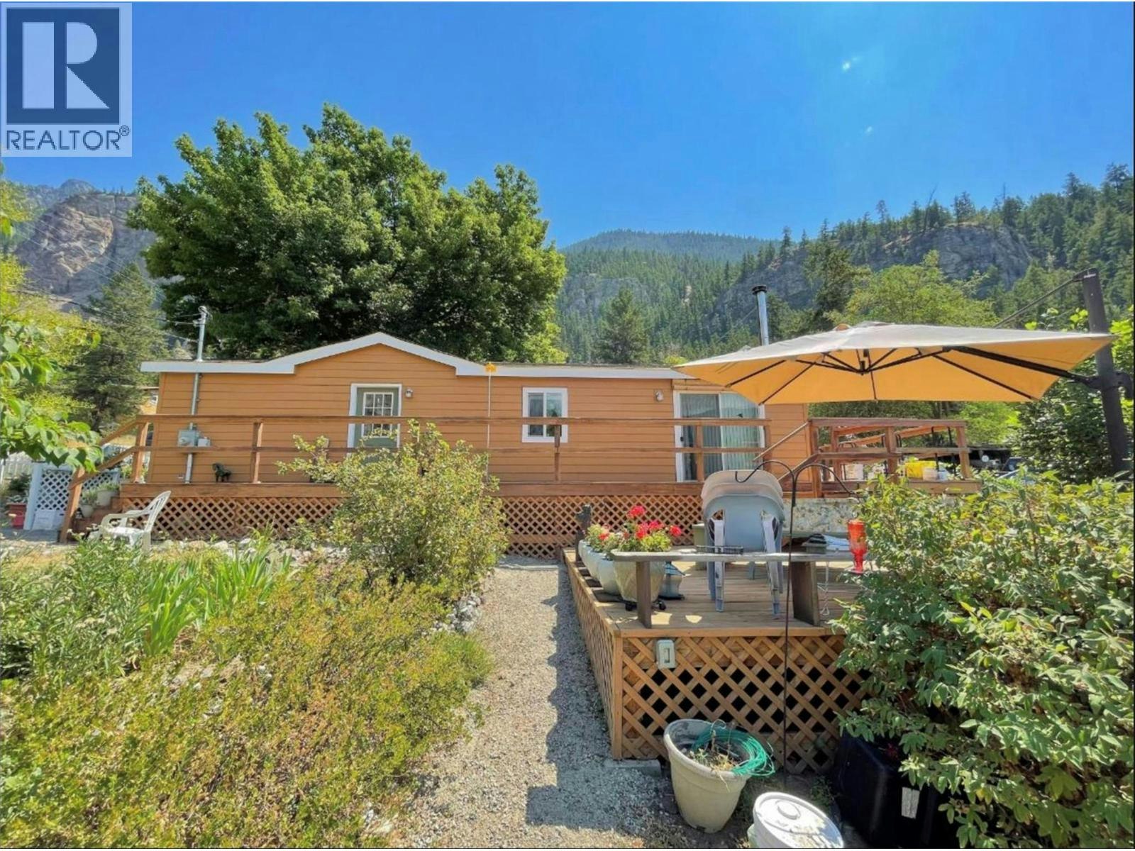 5251 Webster Street, Hedley, BC, V0X 1K0