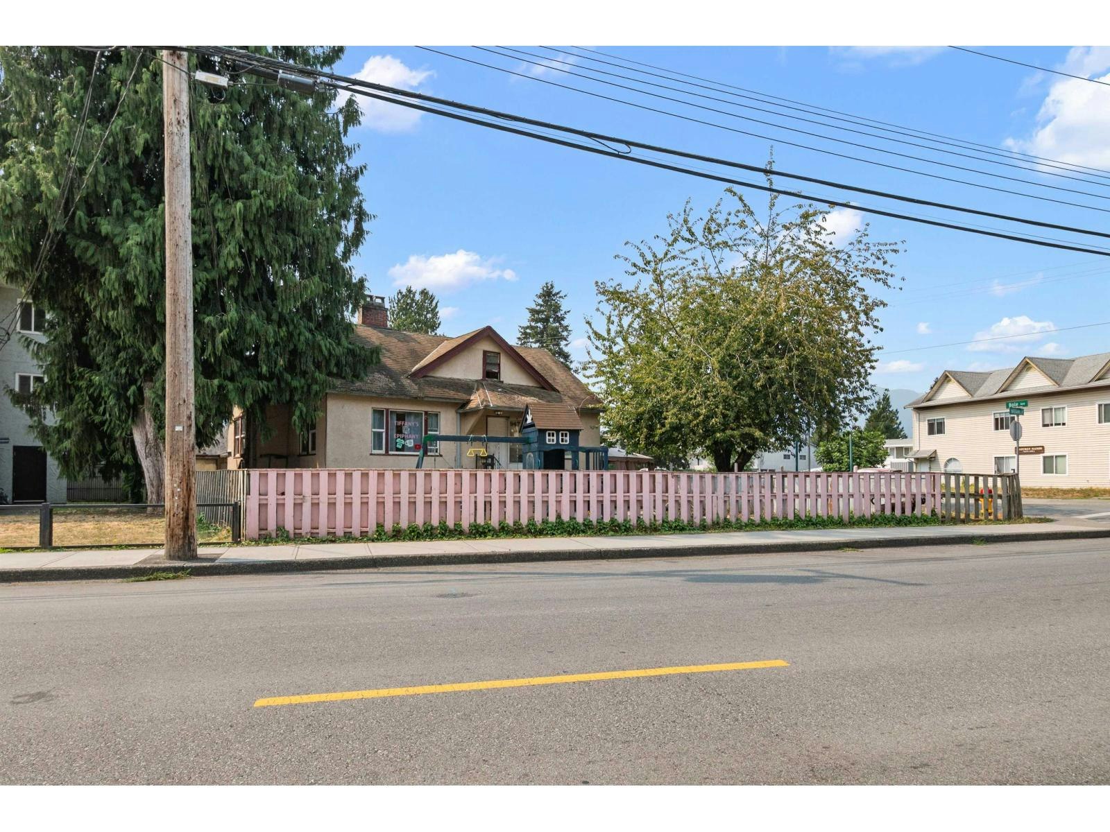 9475 Williams Street, Chilliwack, BC, V2P 5E8