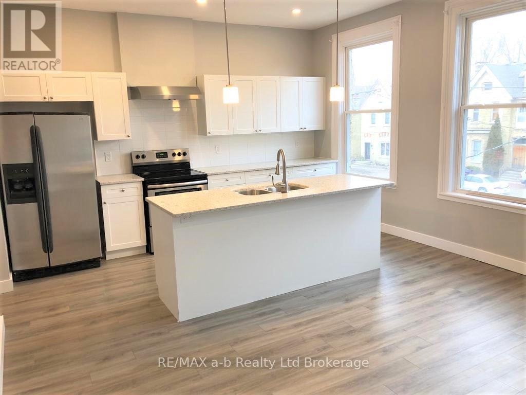 2-44 Stanley Street, London, ON, N6C 1B1 - 2