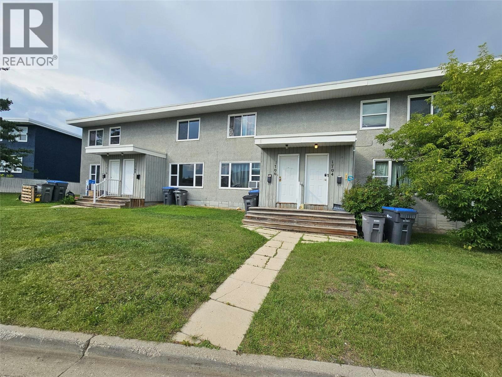 1710 110th Avenue, Dawson Creek, BC, V1G 2V4