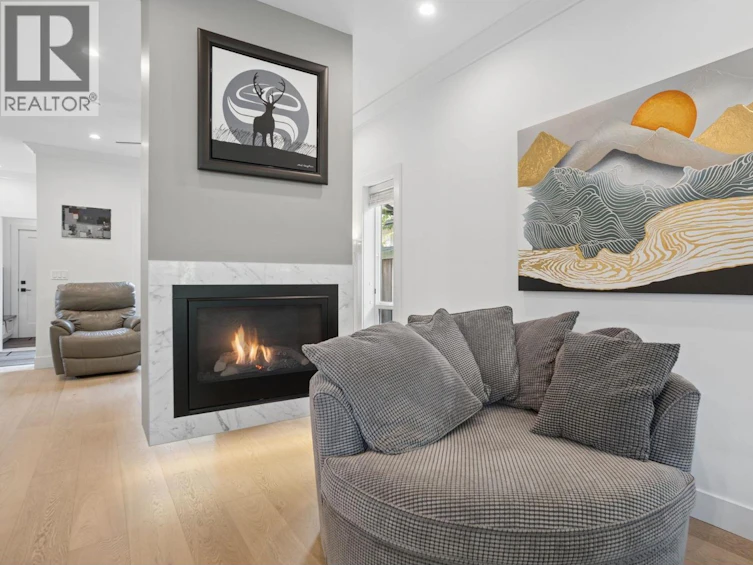 3751 Garry Street, Richmond, BC, V7E 2T6 - 7