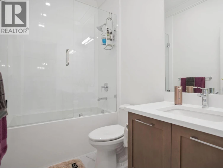 3751 Garry Street, Richmond, BC, V7E 2T6 - 23