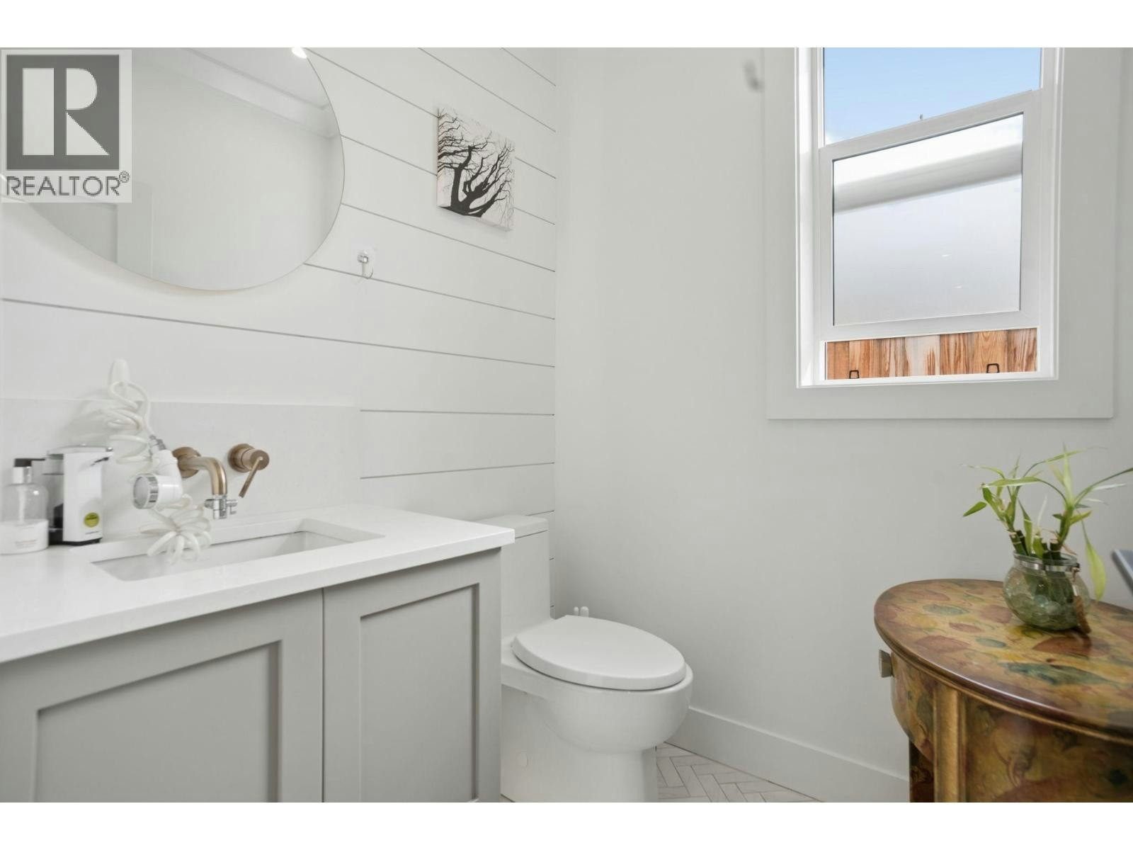 3751 Garry Street, Richmond, BC, V7E 2T6 - 14