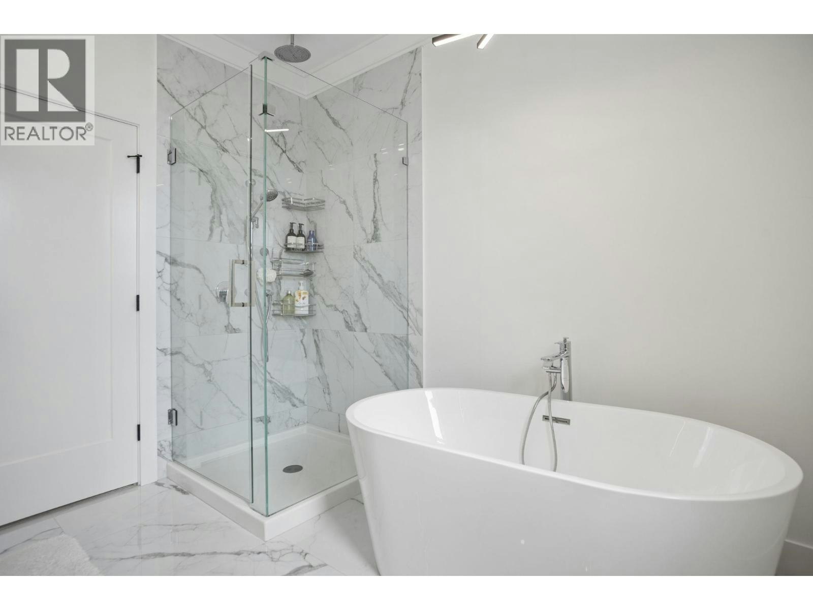 3751 Garry Street, Richmond, BC, V7E 2T6 - 19