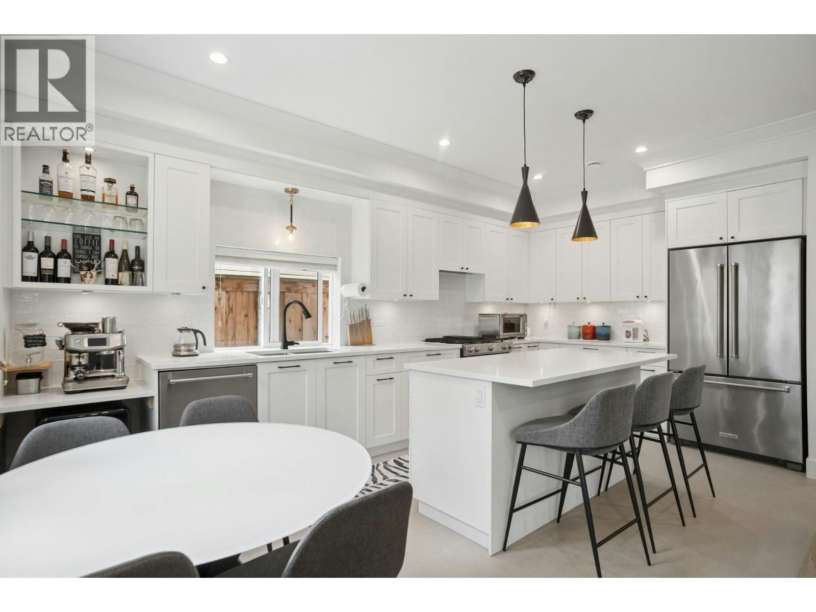 3751 Garry Street, Richmond, BC, V7E 2T6 - 11