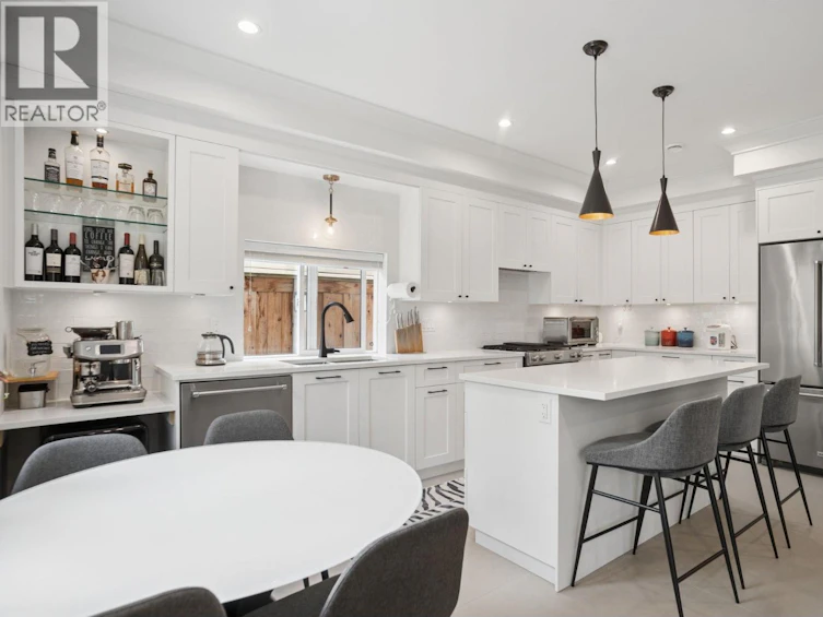 3751 Garry Street, Richmond, BC, V7E 2T6 - 11