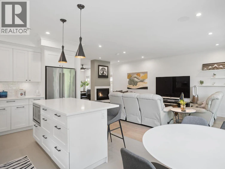 3751 Garry Street, Richmond, BC, V7E 2T6 - 12