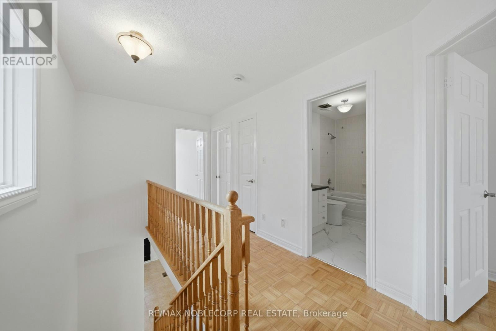 22 Carriage House Road, Caledon, ON, L7E 2H6 - 22