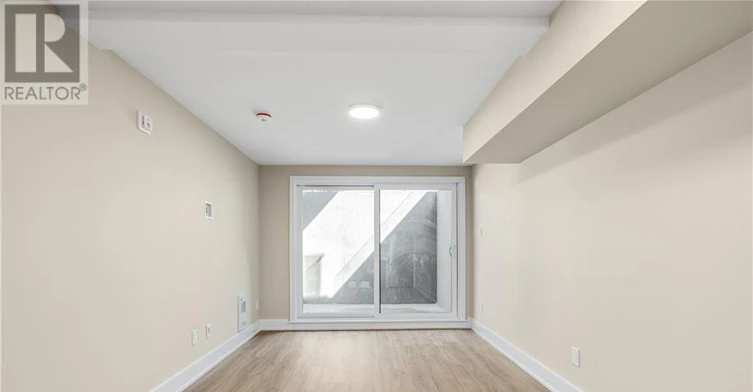 1-366 Winona Avenue, Ottawa, ON, K1Z 5H7 - 4