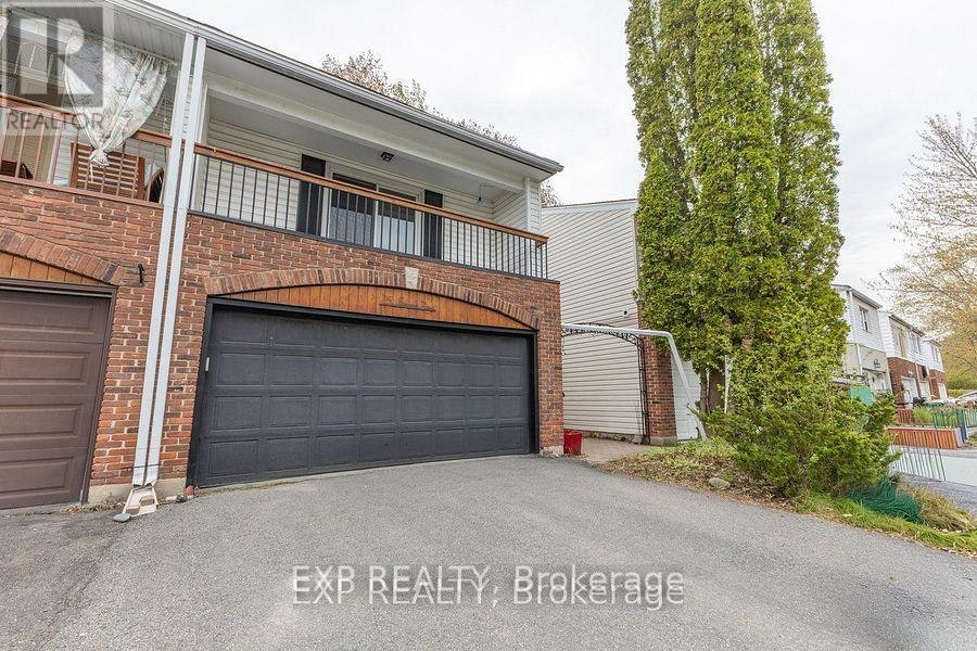 15 Jansen Road, Ottawa, ON, K2H 5W6