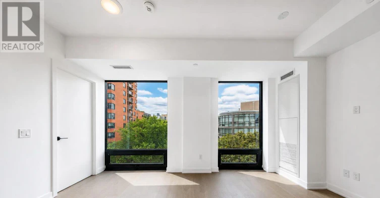 706-91 Montclair Avenue, Toronto, ON, M5P 0B1 - 6