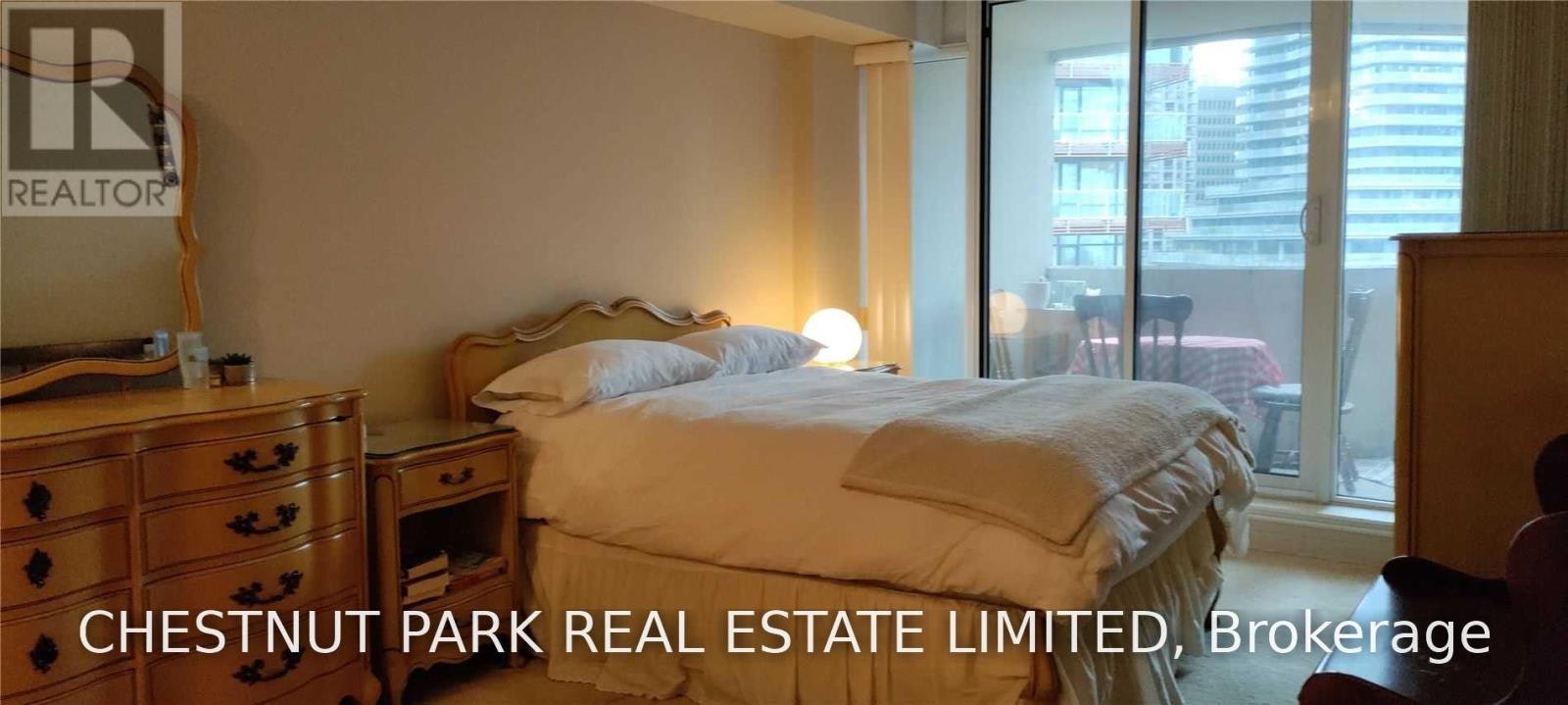 1007-25 Maitland Street, Toronto, ON, M4Y 2W1 - 13