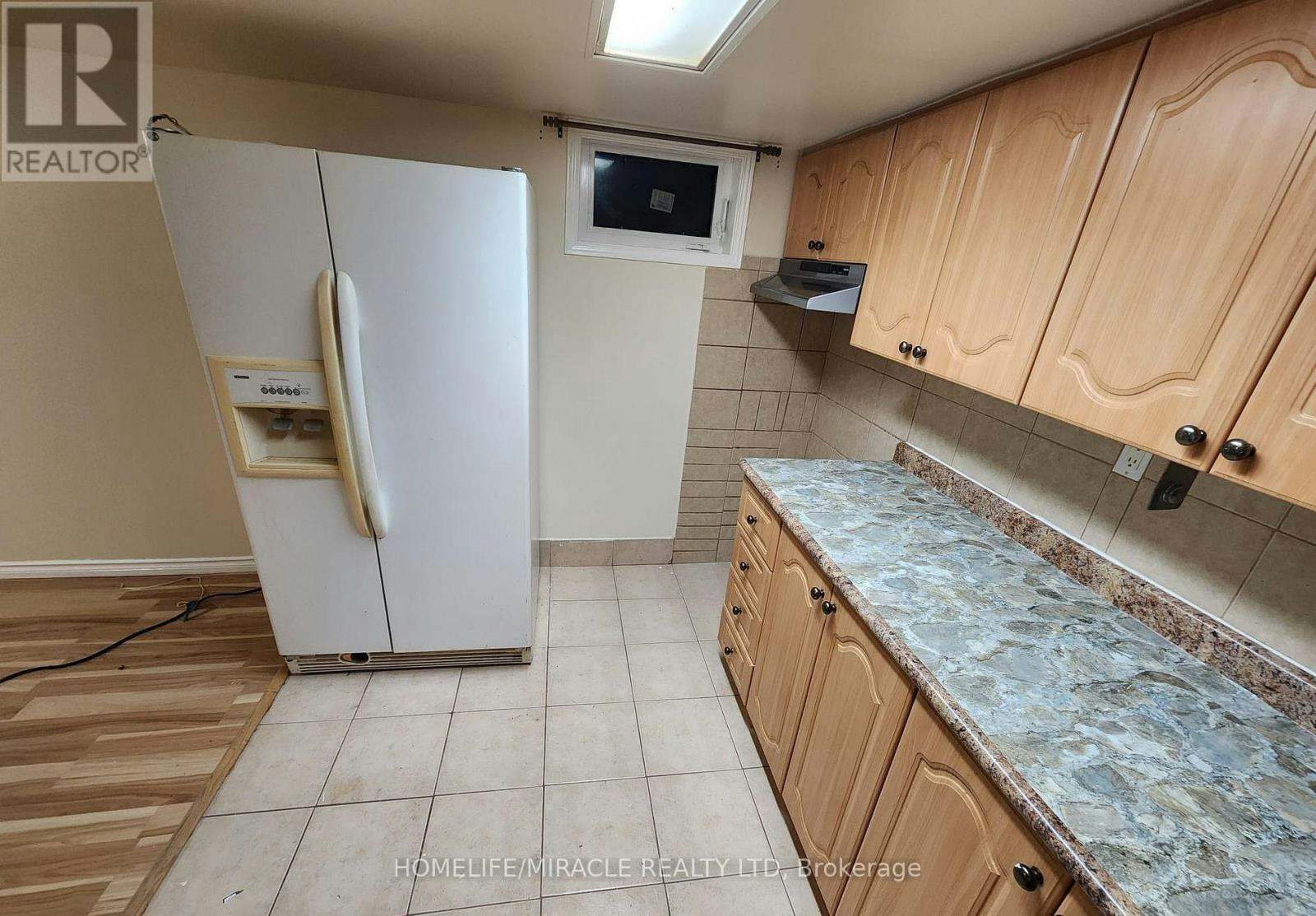 LOWER-45 Huntington Avenue, Toronto, ON, M1K 4K9 - 8