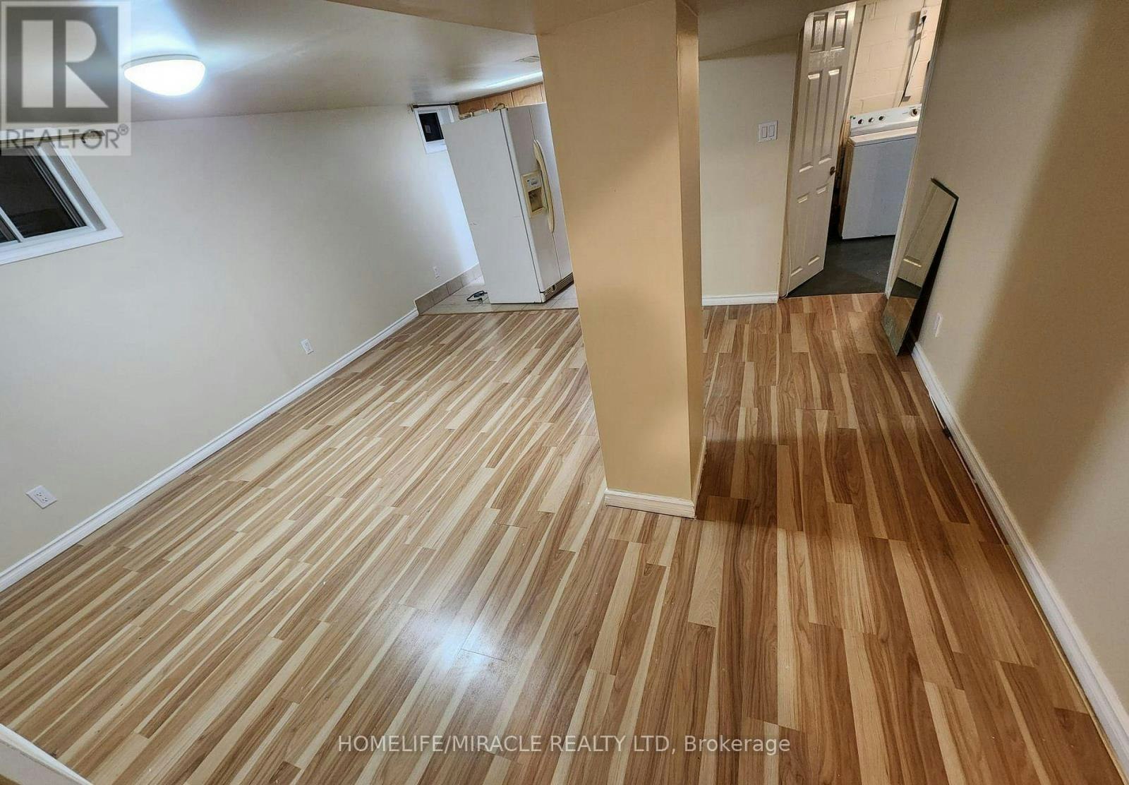 LOWER-45 Huntington Avenue, Toronto, ON, M1K 4K9 - 7