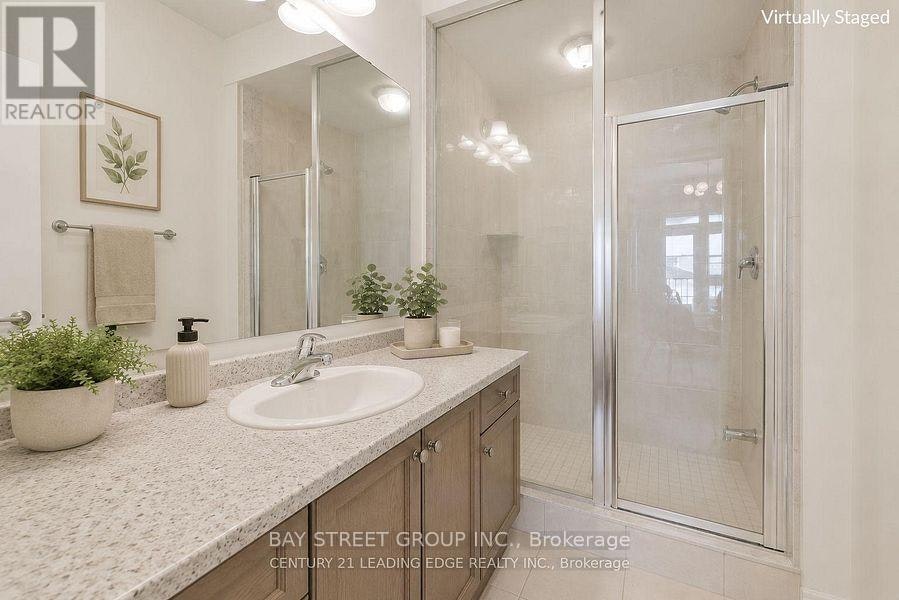 15 Alicia Lane, Markham, ON, L6B 1N7 - 7