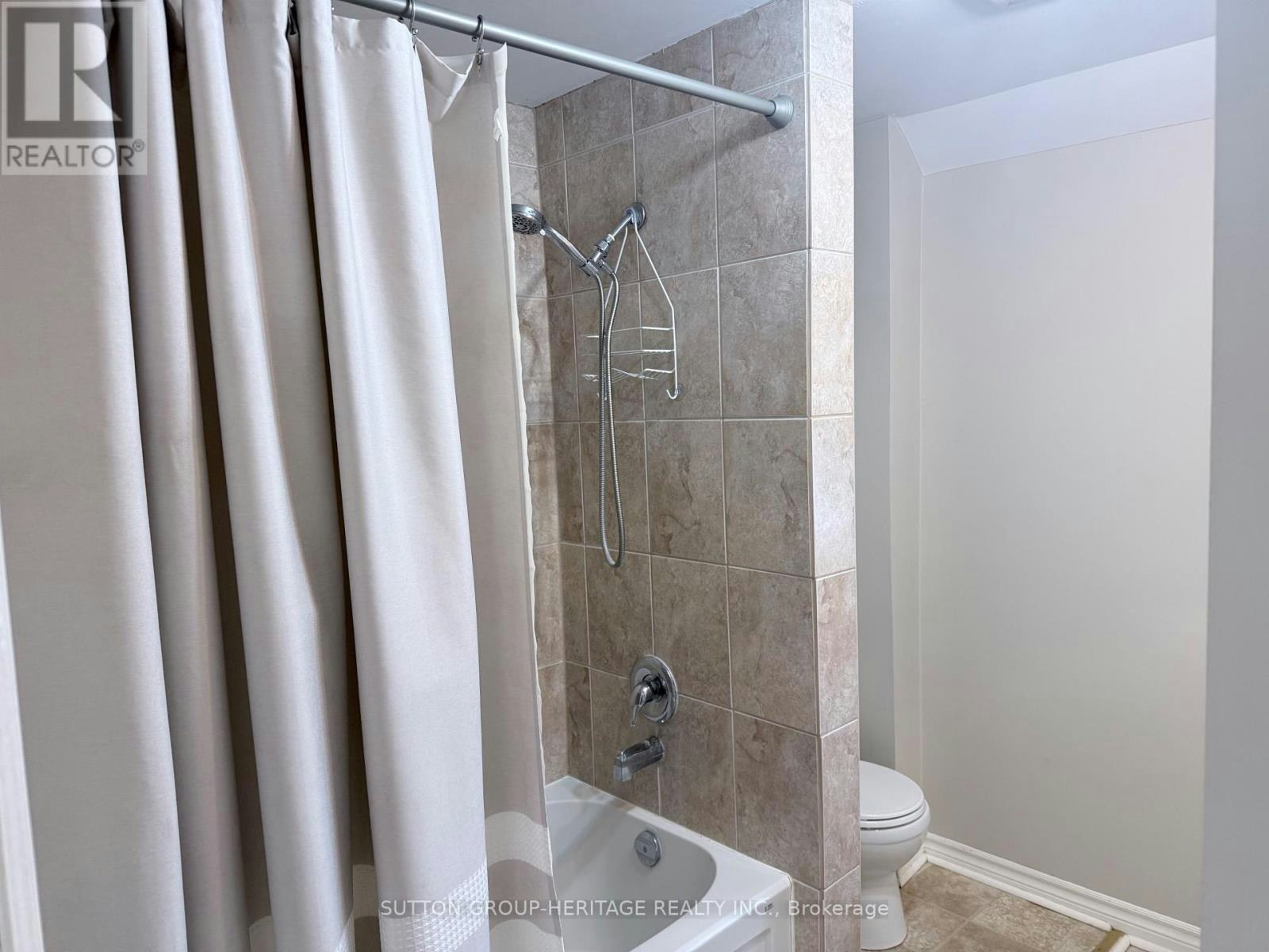 UPPER LEVEL-96 Brock Street W, Uxbridge, ON, L9P 1P4 - 11