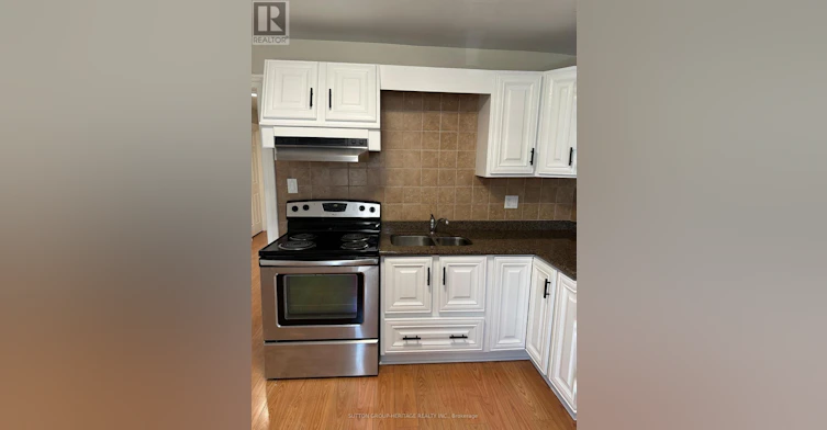 UPPER LEVEL-96 Brock Street W, Uxbridge, ON, L9P 1P4 - 3
