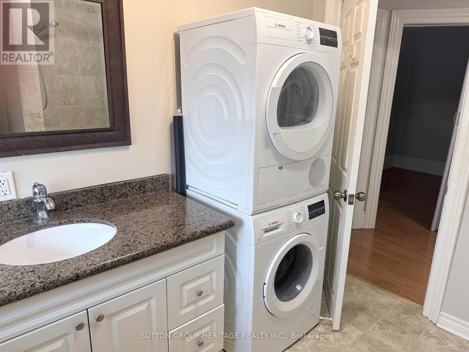 UPPER LEVEL-96 Brock Street W, Uxbridge, ON, L9P 1P4 - 10