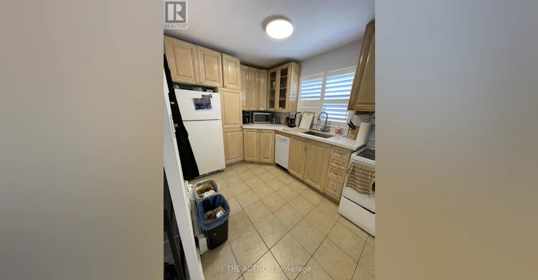 4-2940 Dundas Street W, Toronto, ON, M6P 1Y8 - 12