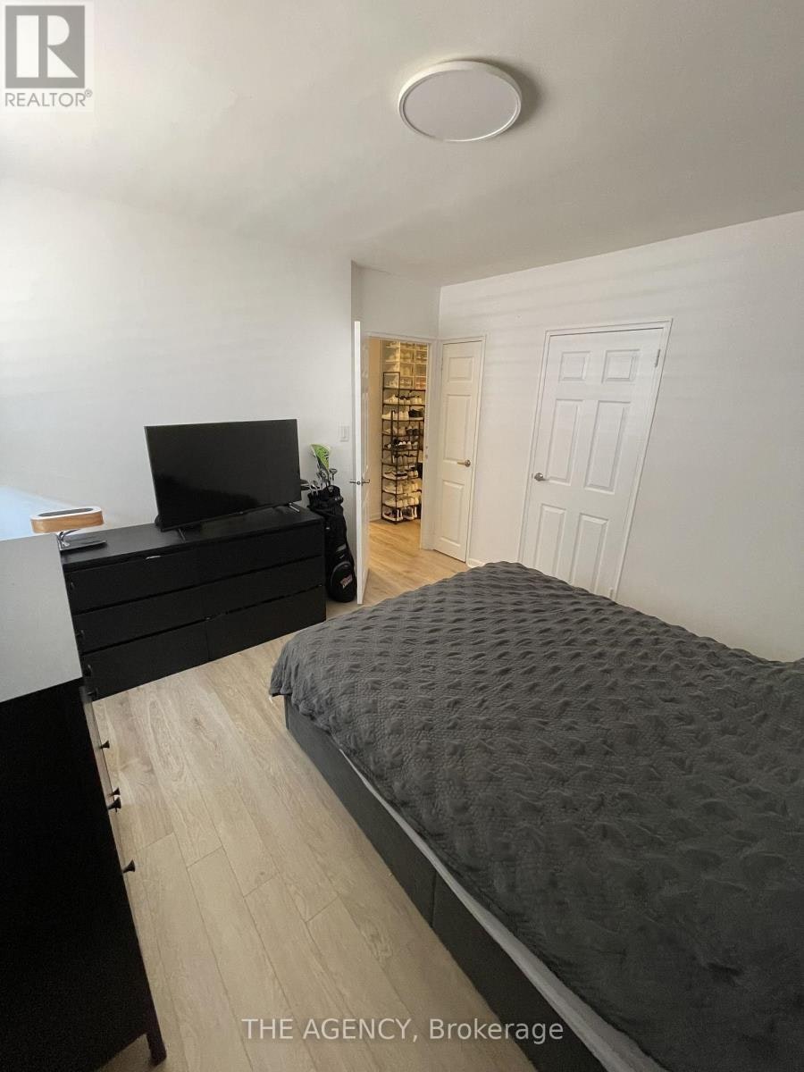 4-2940 Dundas Street W, Toronto, ON, M6P 1Y8 - 6