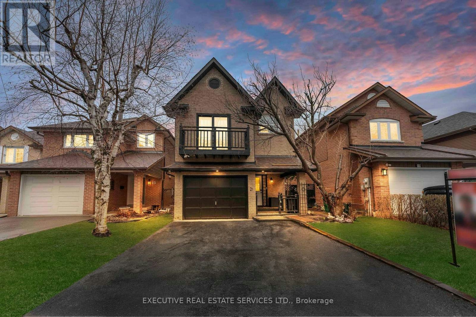 21 Garden Avenue, Brampton, ON, L6X 1M4