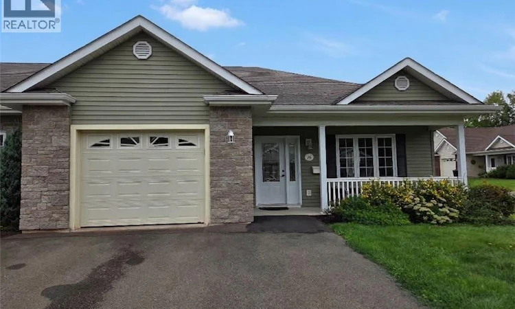 26 Adelie Lane