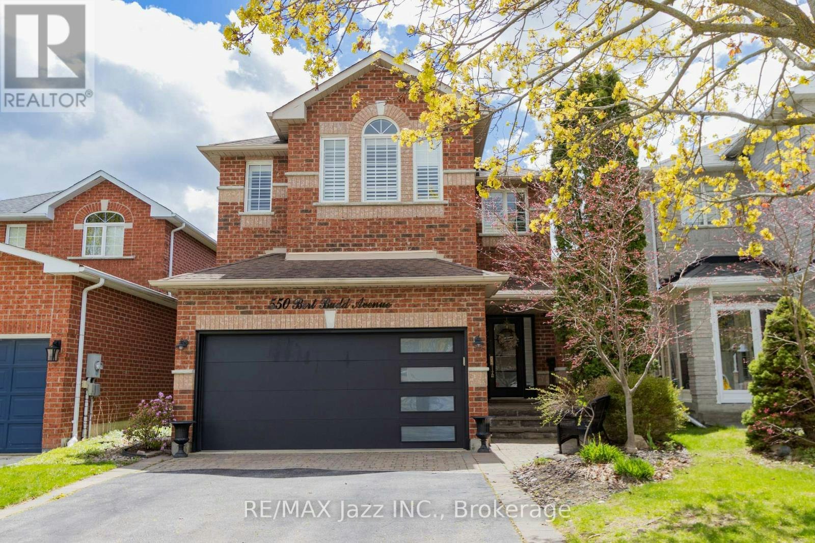 550 Bert Budd Avenue, Newmarket, ON, L3Y 8S7
