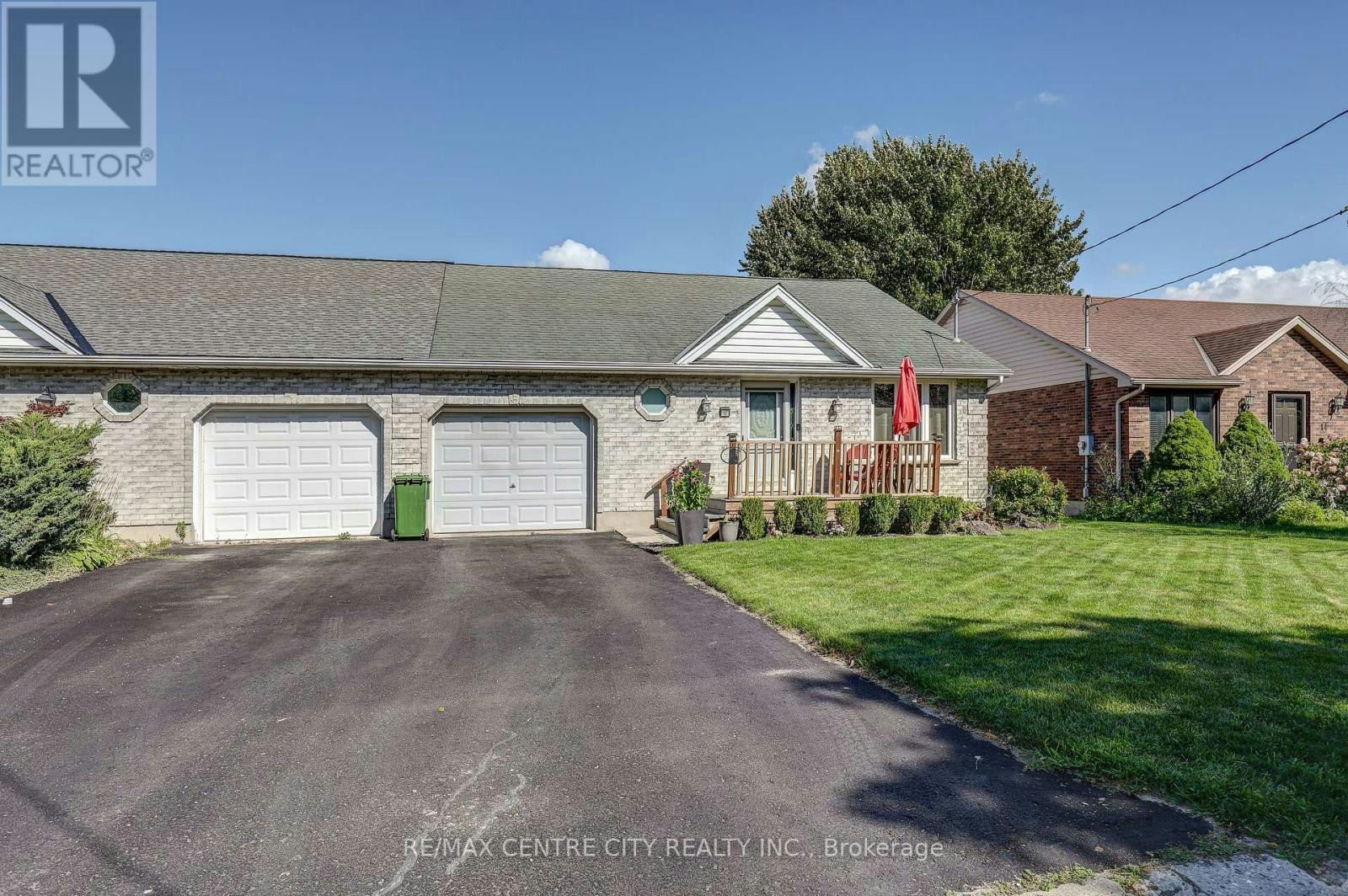 12 Second Avenue, St. Thomas, ON, N5R 6A2