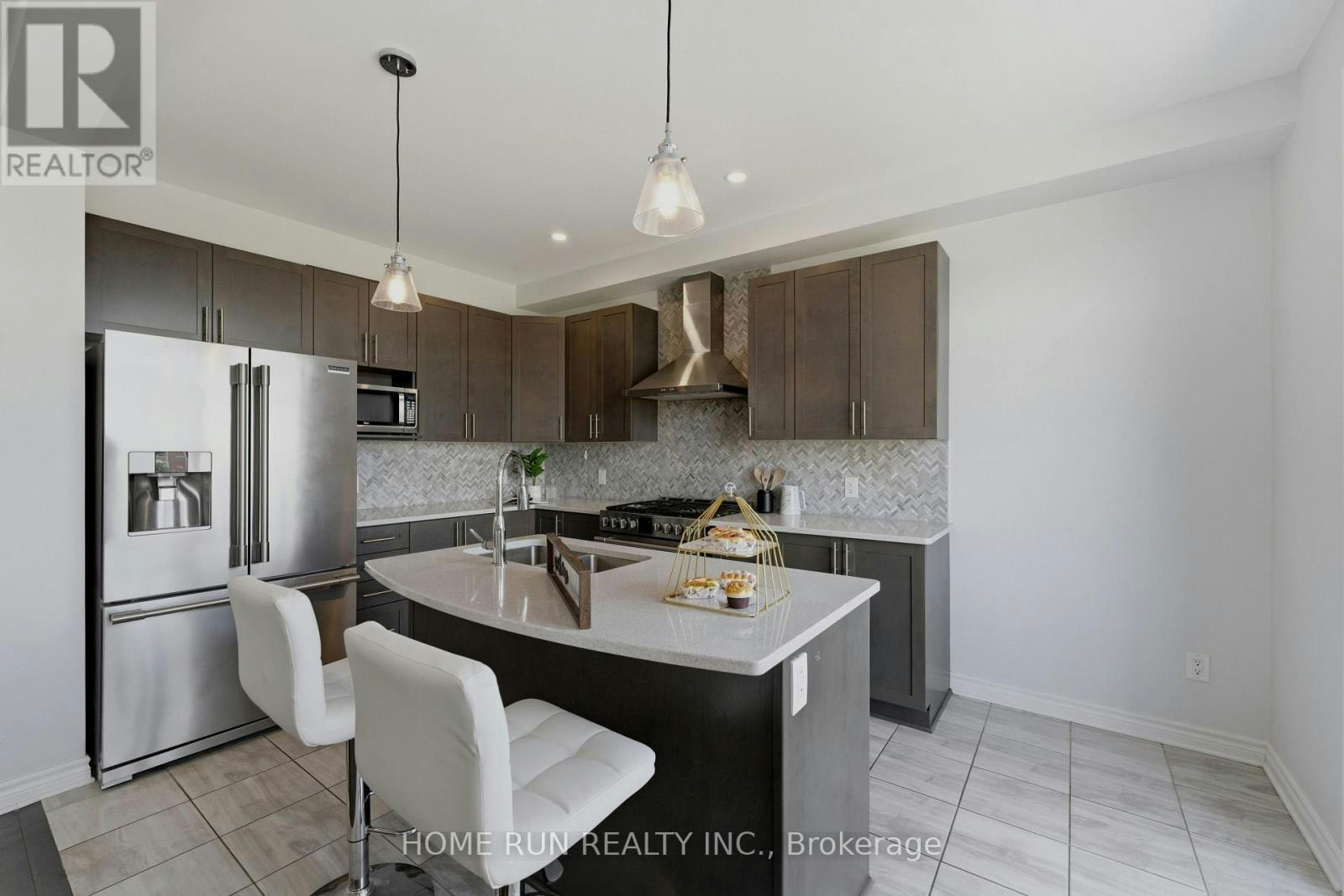 42 Clonfadda Terrace, Manotick, ON, K2J 6E9 - 11