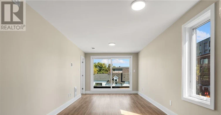 5-364 Winona Avenue, Ottawa, ON, K1Z 5H7 - 3