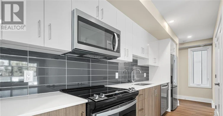5-364 Winona Avenue, Ottawa, ON, K1Z 5H7 - 5